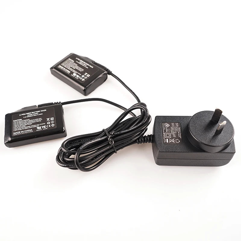 Snow Deer Rechargeable Battery Charger With 2200mAh Battery