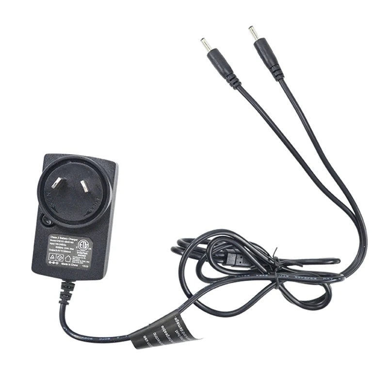 Snow Deer Rechargeable Battery Charger With 2200mAh Battery