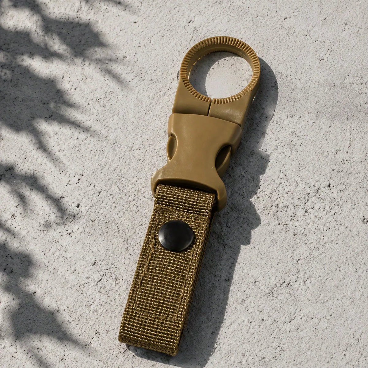 Portable Hiking Water Bottle Carrier Clips With Carabiner Hooks