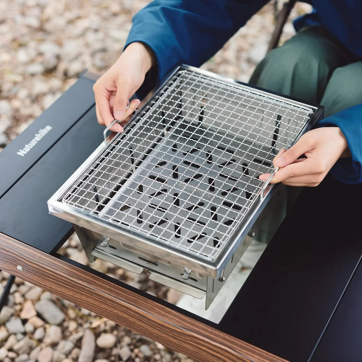 Naturehike Portable Folding Camping Charcoal Grill For Outdoor Barbecue